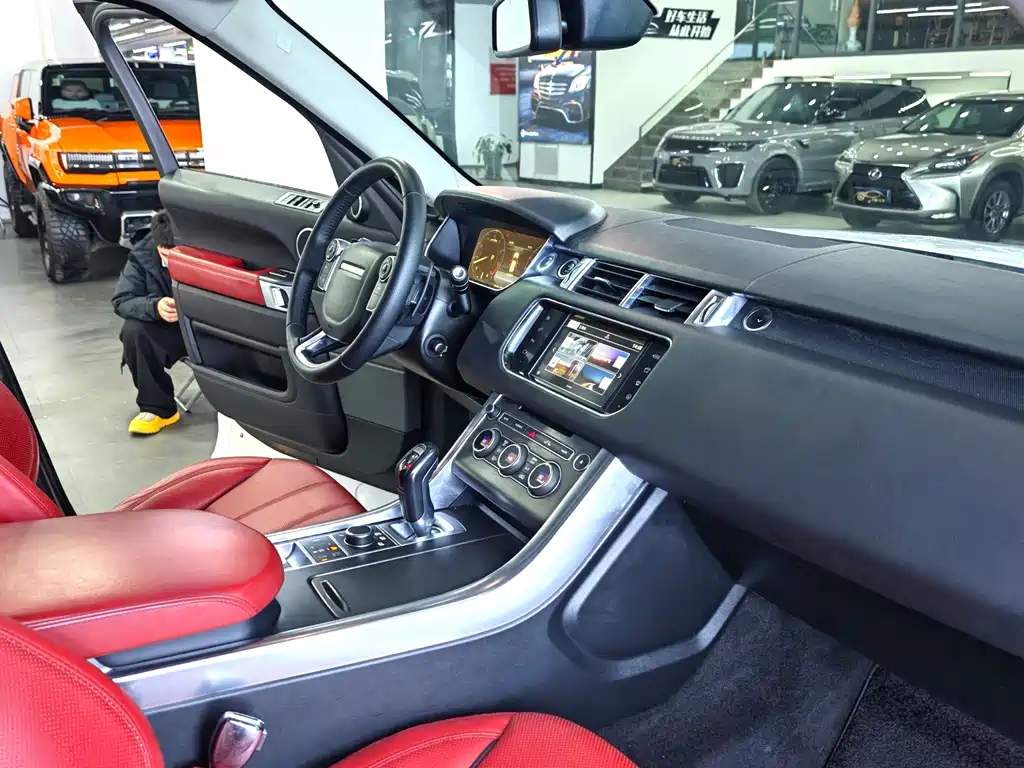 LAND ROVER RANGE ROVER SPORT