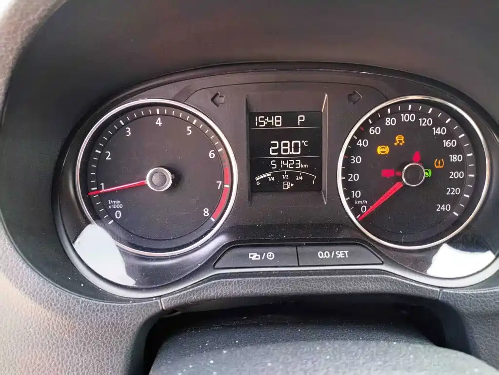 Volkswagen Polo — миниатюра 8