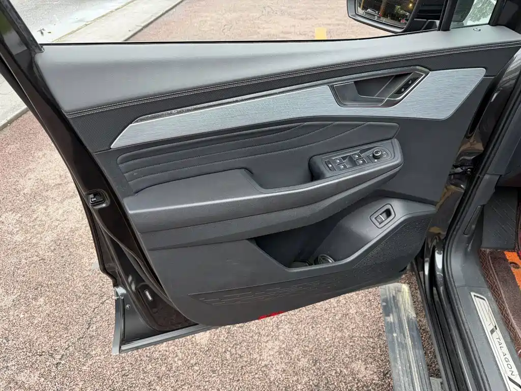 Volkswagen Talagon — миниатюра 6