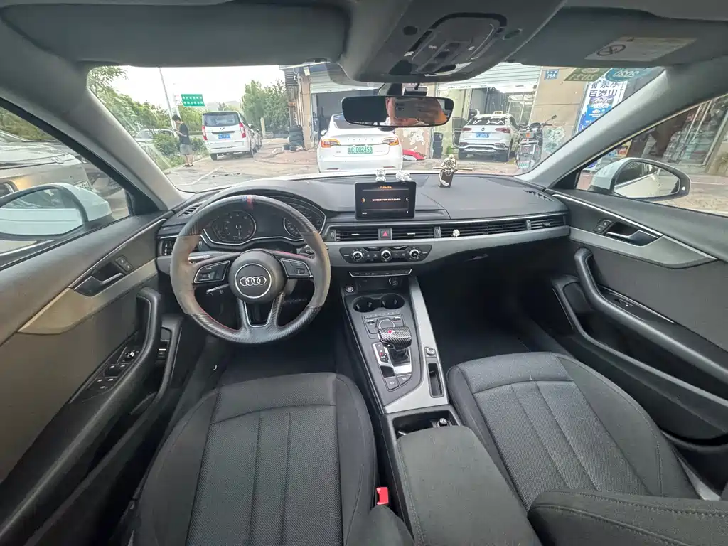 Audi A4L — миниатюра 6