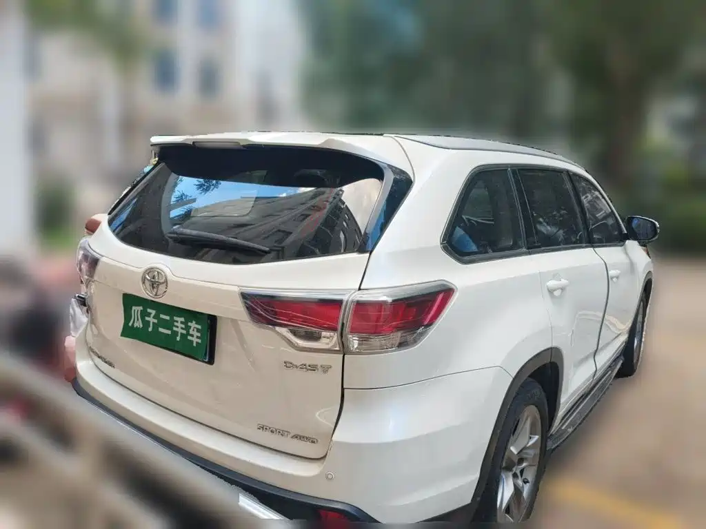 Toyota Highlander — миниатюра 6
