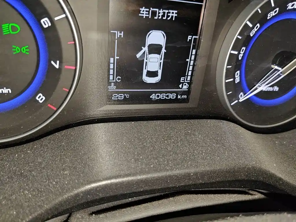 Changan Eado DT — миниатюра 8