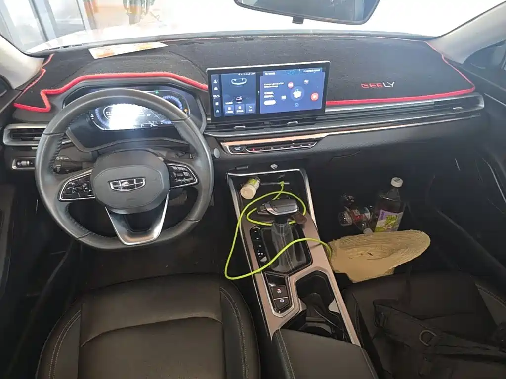 Geely Emgrand — миниатюра 10