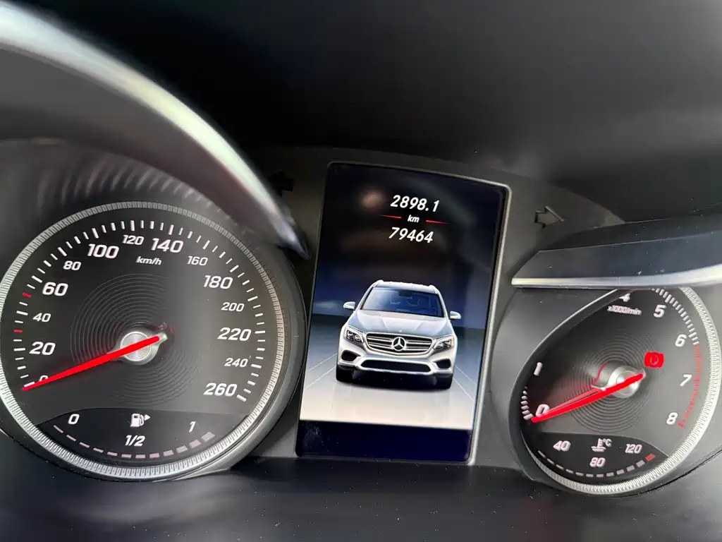 Mercedes-Benz GLC — миниатюра 23
