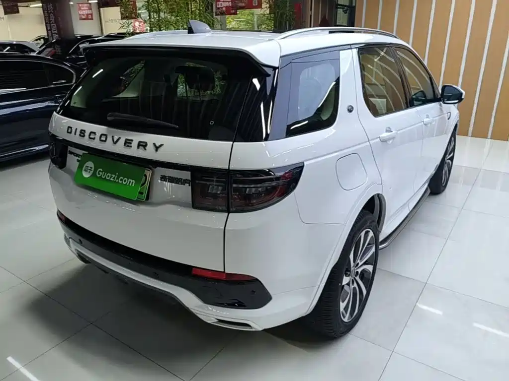 Land Rover Discovery Sport Hybrid — миниатюра 7