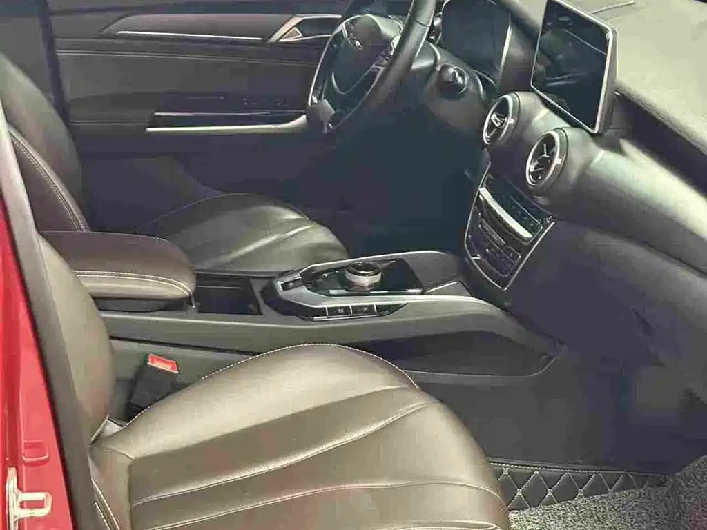 BAIC EU5 — миниатюра 6