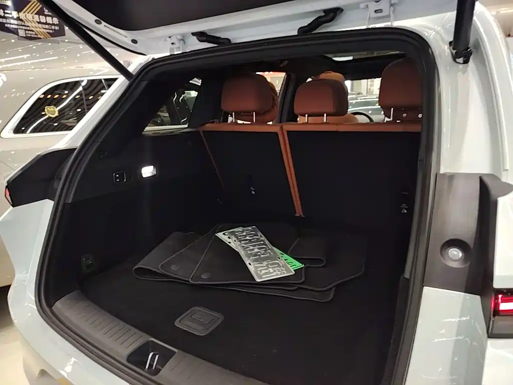 Li Auto Li L6 — миниатюра 19