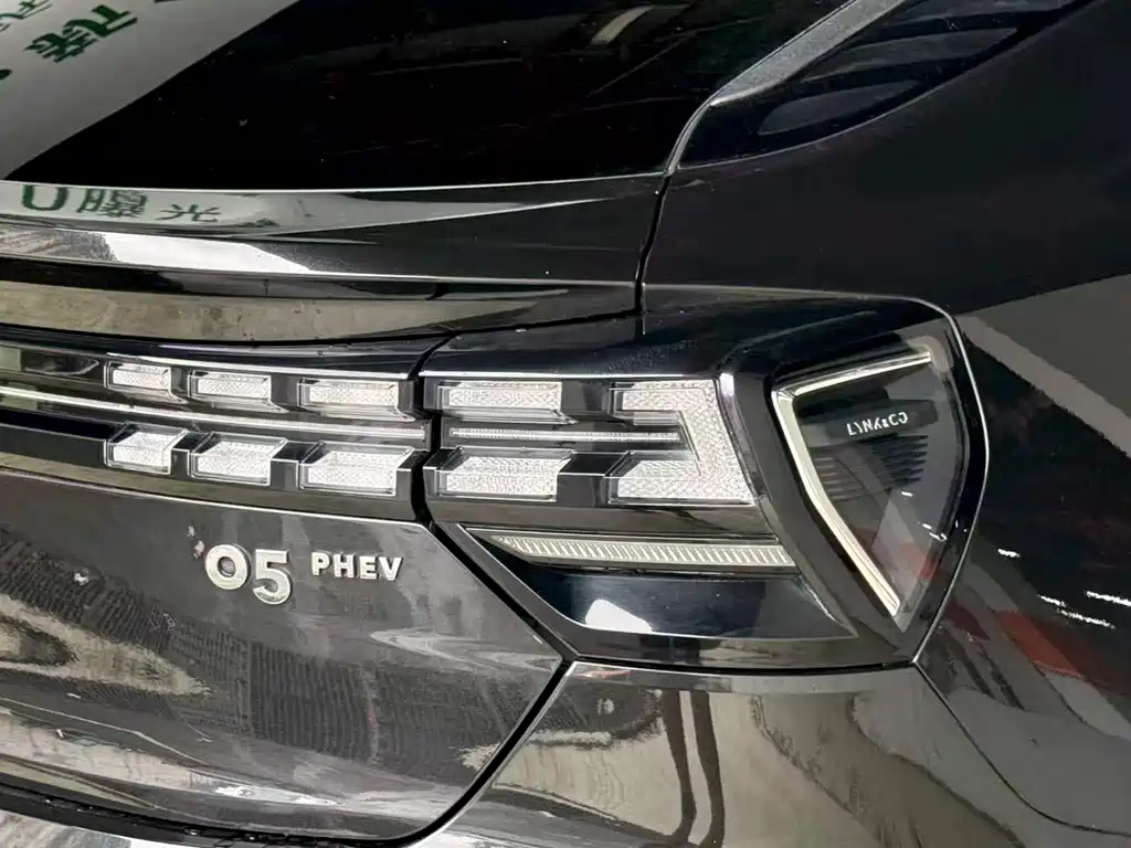 Lynk & Co 05 EM-P — миниатюра 9