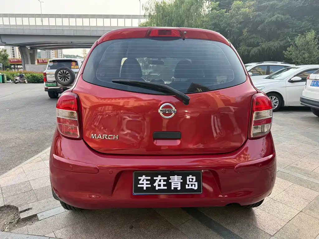 Nissan March — миниатюра 12