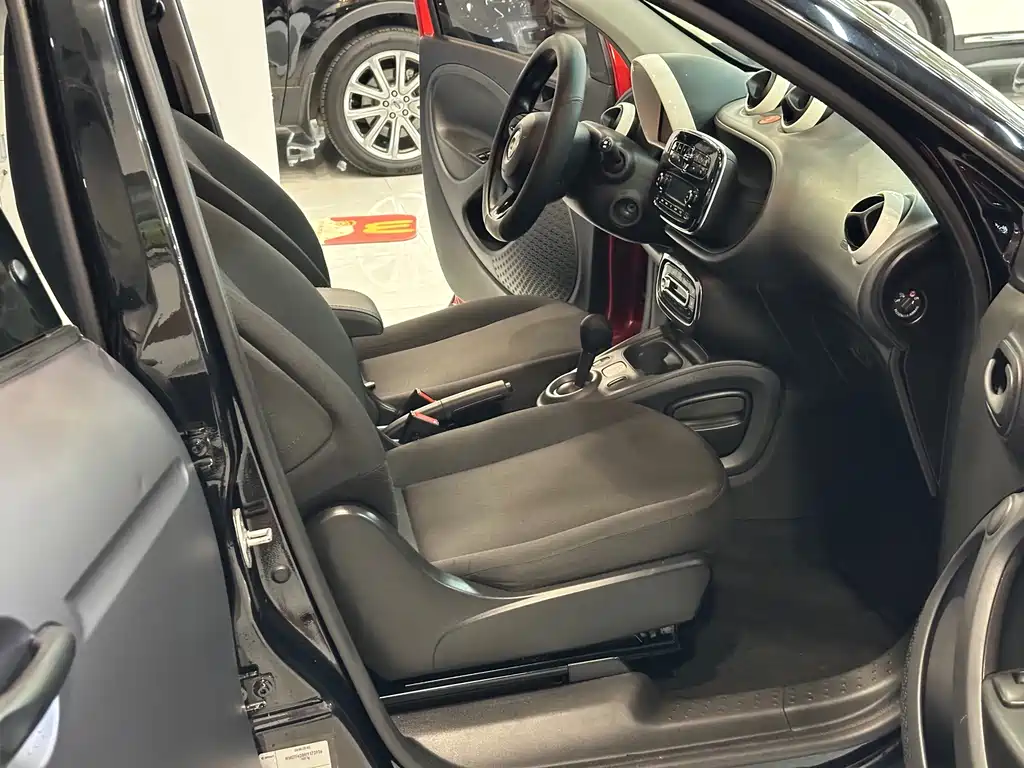 smart Smart Forfour — миниатюра 11