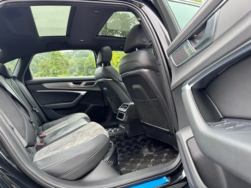 Audi A6L — миниатюра 14