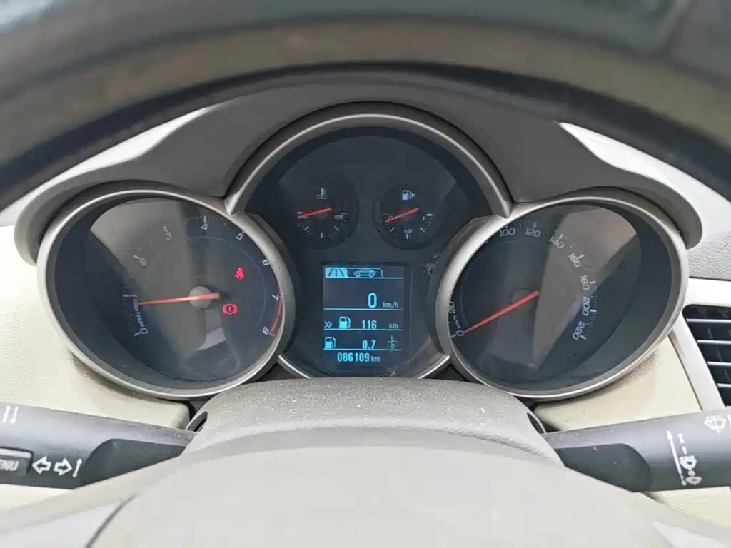 Chevrolet Cruze — миниатюра 12