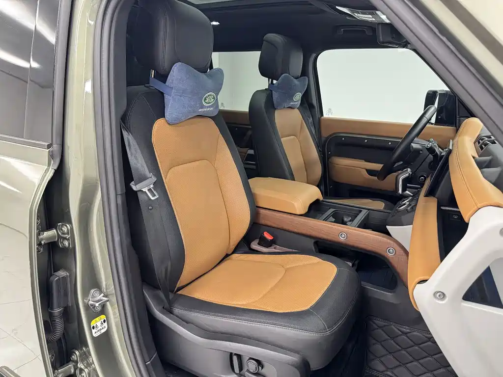 Land Rover Defender — миниатюра 16