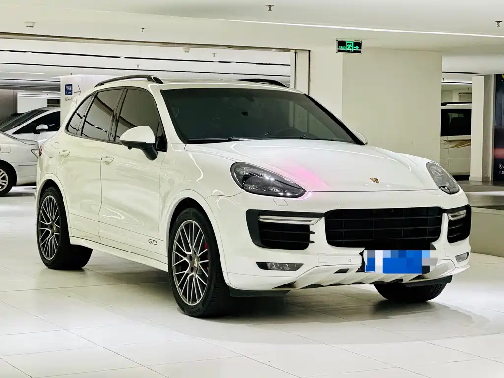 Porsche Cayenne 2016