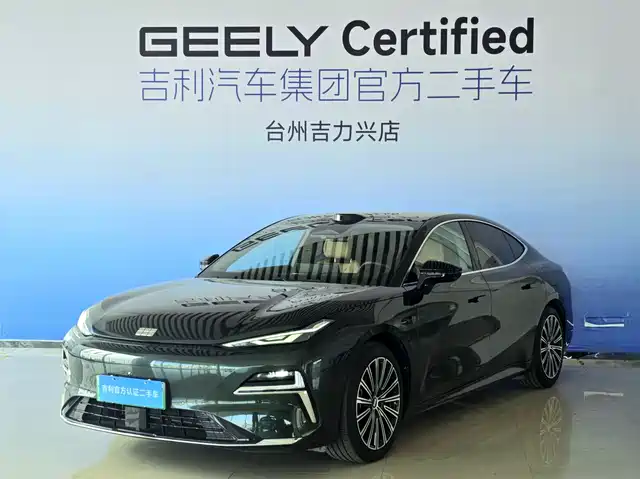 2025 Geely Galaxy Xingyao 8