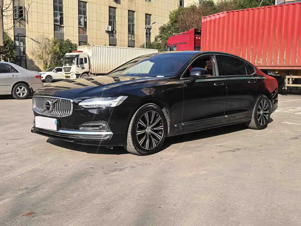 Volvo S90 2021