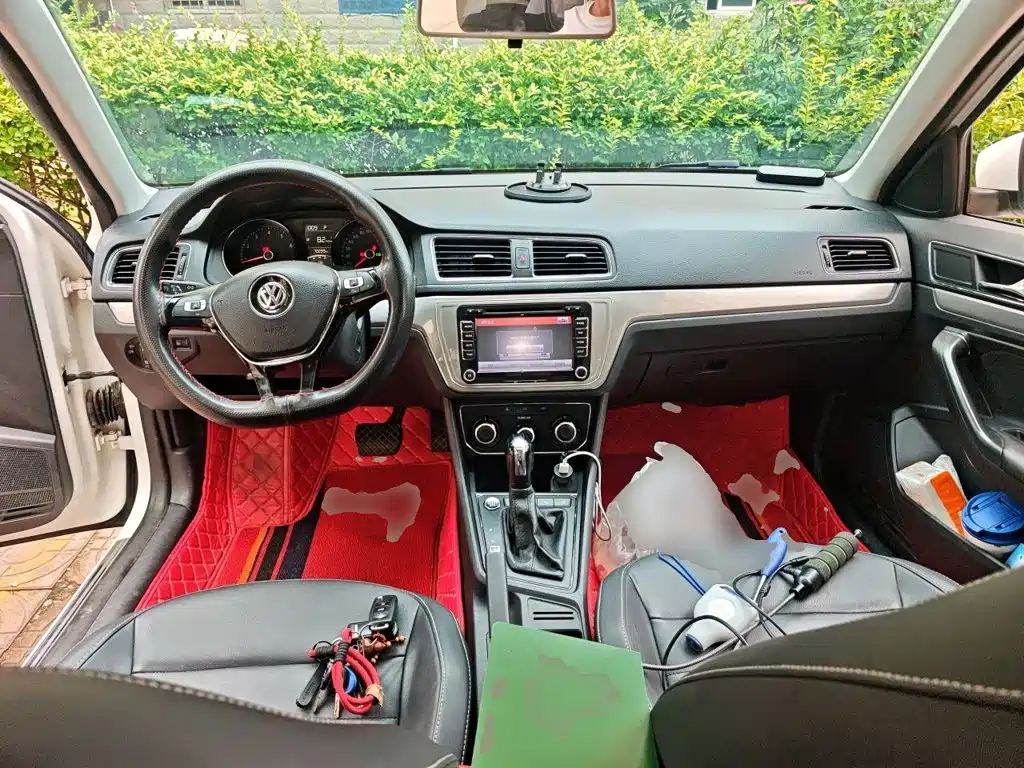 Volkswagen Lavida — миниатюра 10