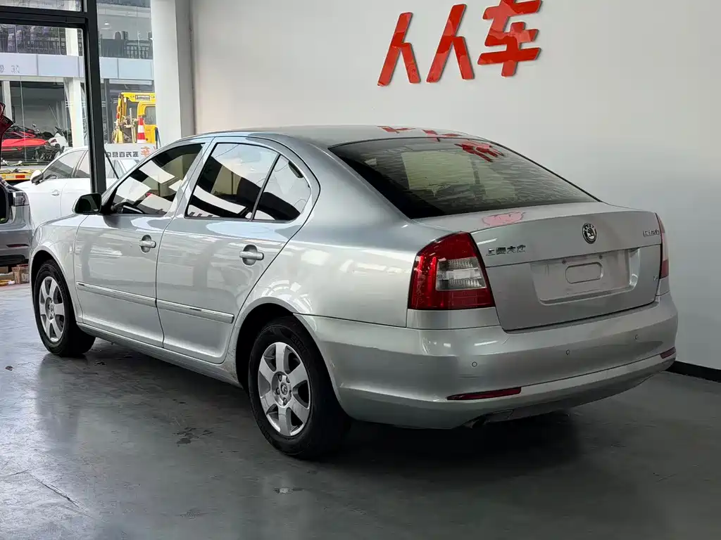 Skoda Octavia — миниатюра 14