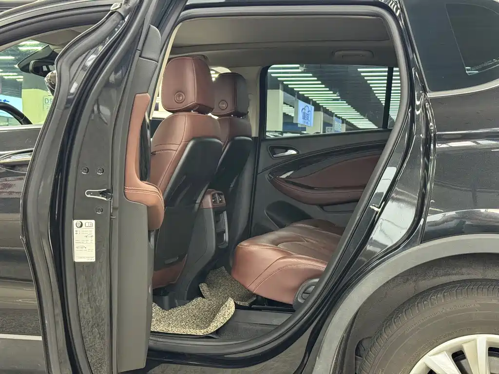 Buick Envision Plus — миниатюра 7