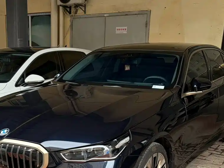 BMW 5 Series — миниатюра 3