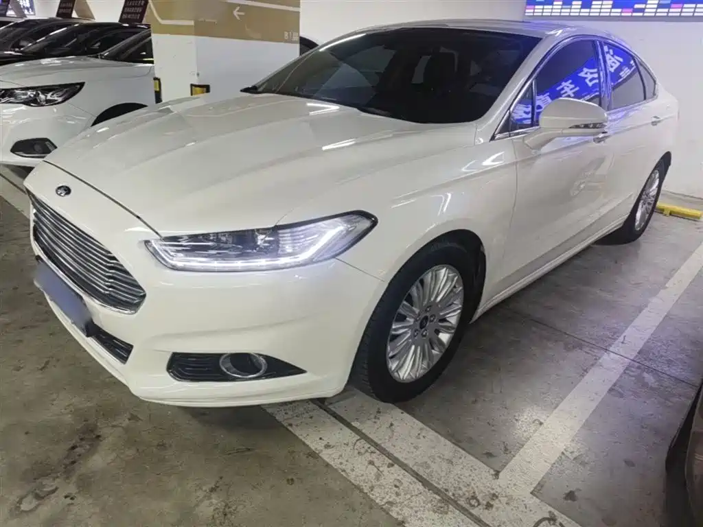 Ford Mondeo 2015