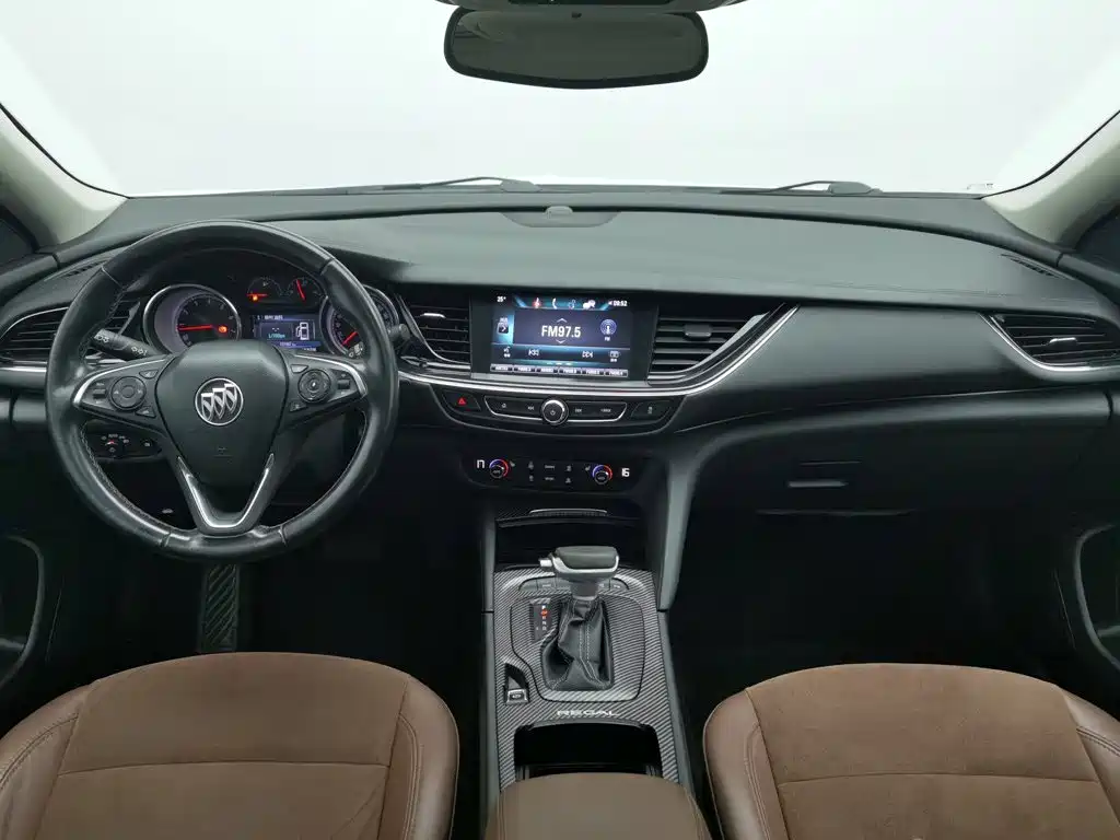 Buick Regal — миниатюра 5