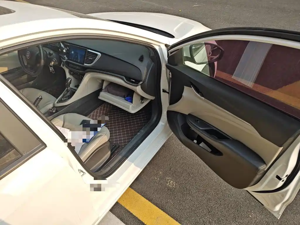 Buick Excelle — миниатюра 19