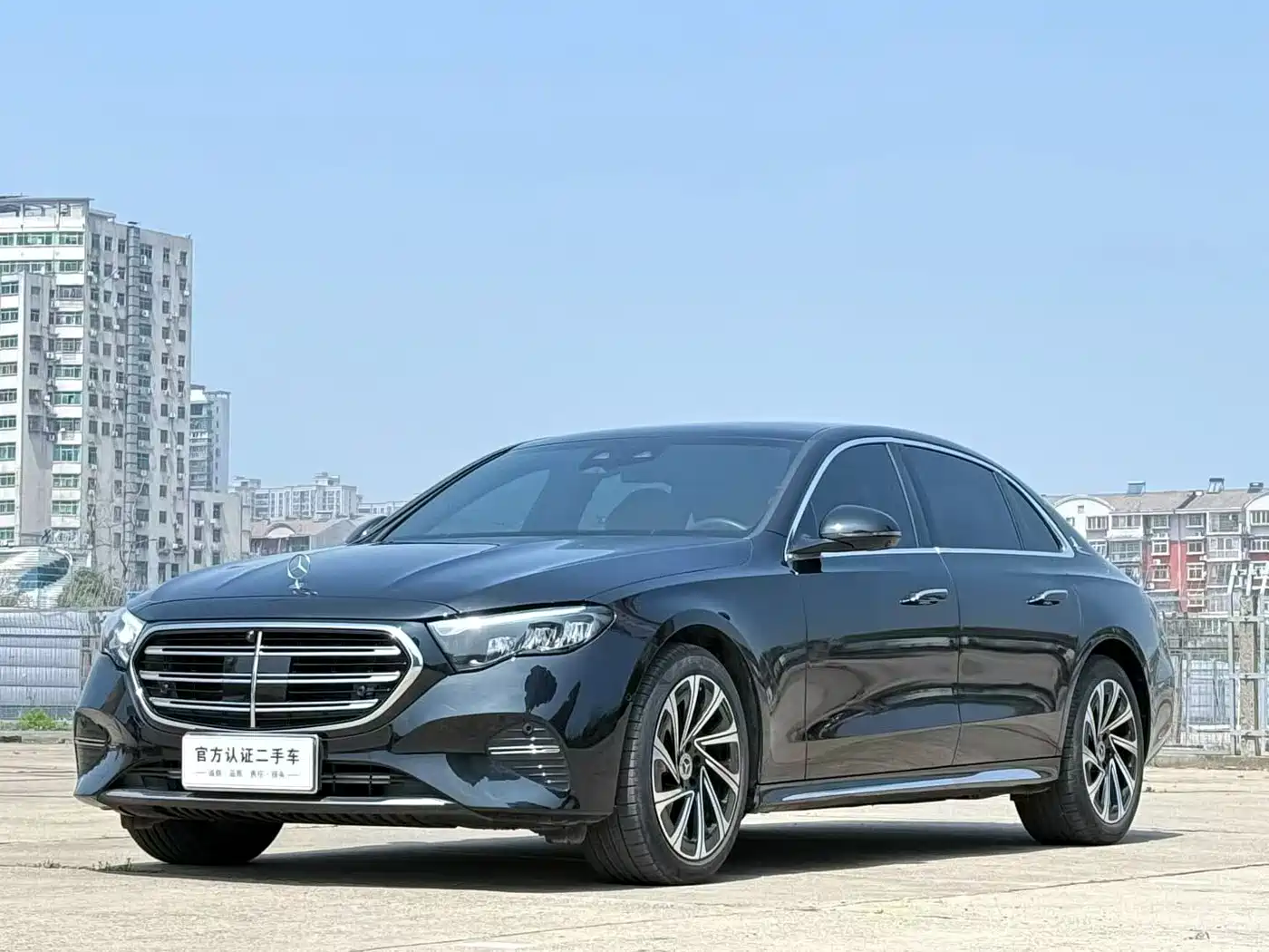 奔驰E级 2024款 改款 E 300 L 豪华型 2024
