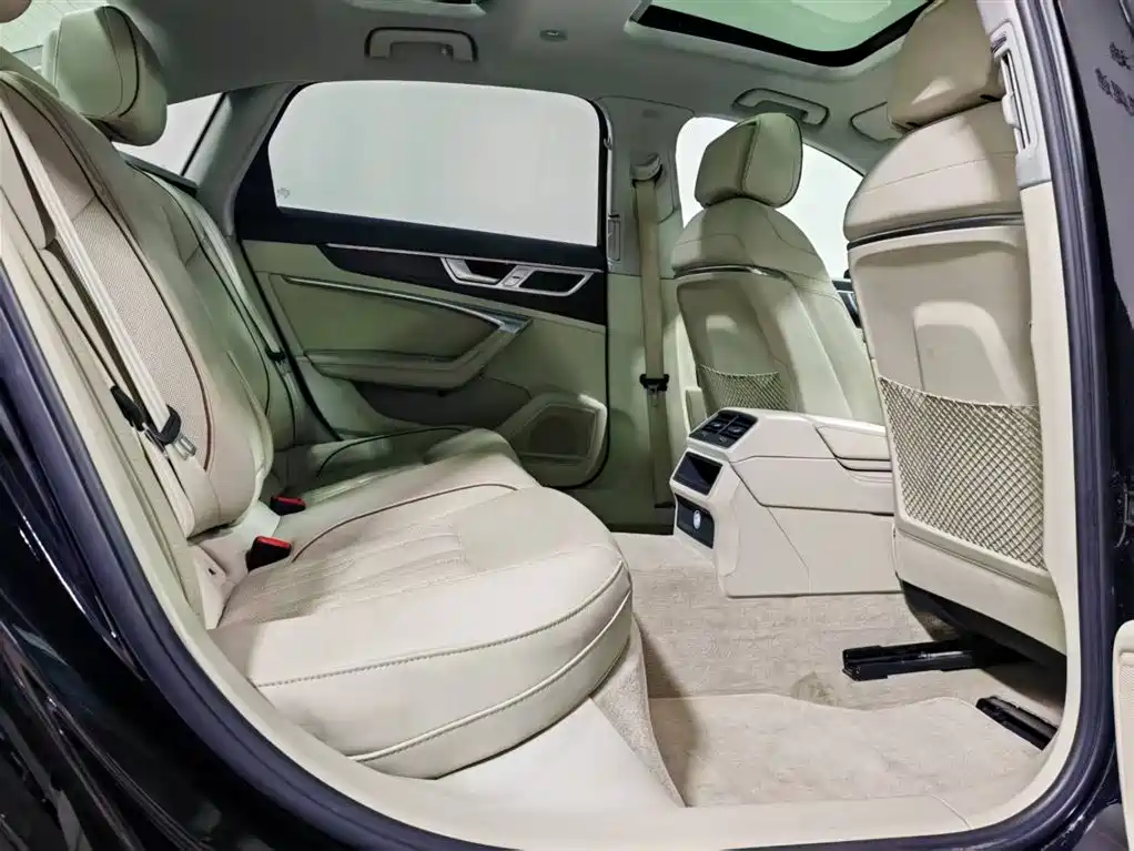 Audi A6L 2022 55 TFSI quattro Premium