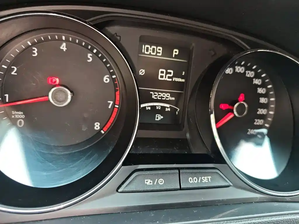 Volkswagen Lavida — миниатюра 13