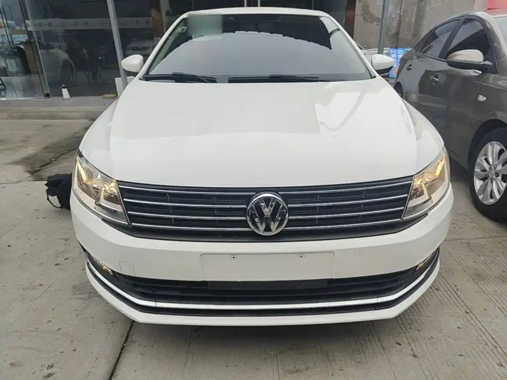 Volkswagen Lavida — миниатюра 3