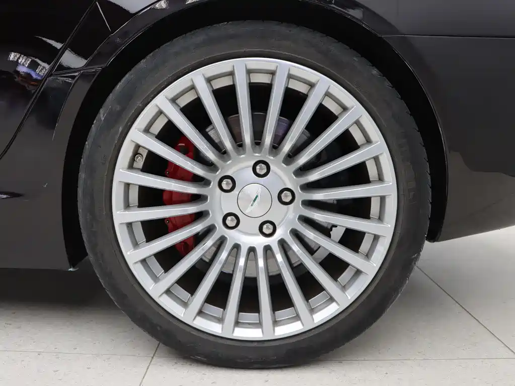 Aston Martin Rapide 2010 6.0L