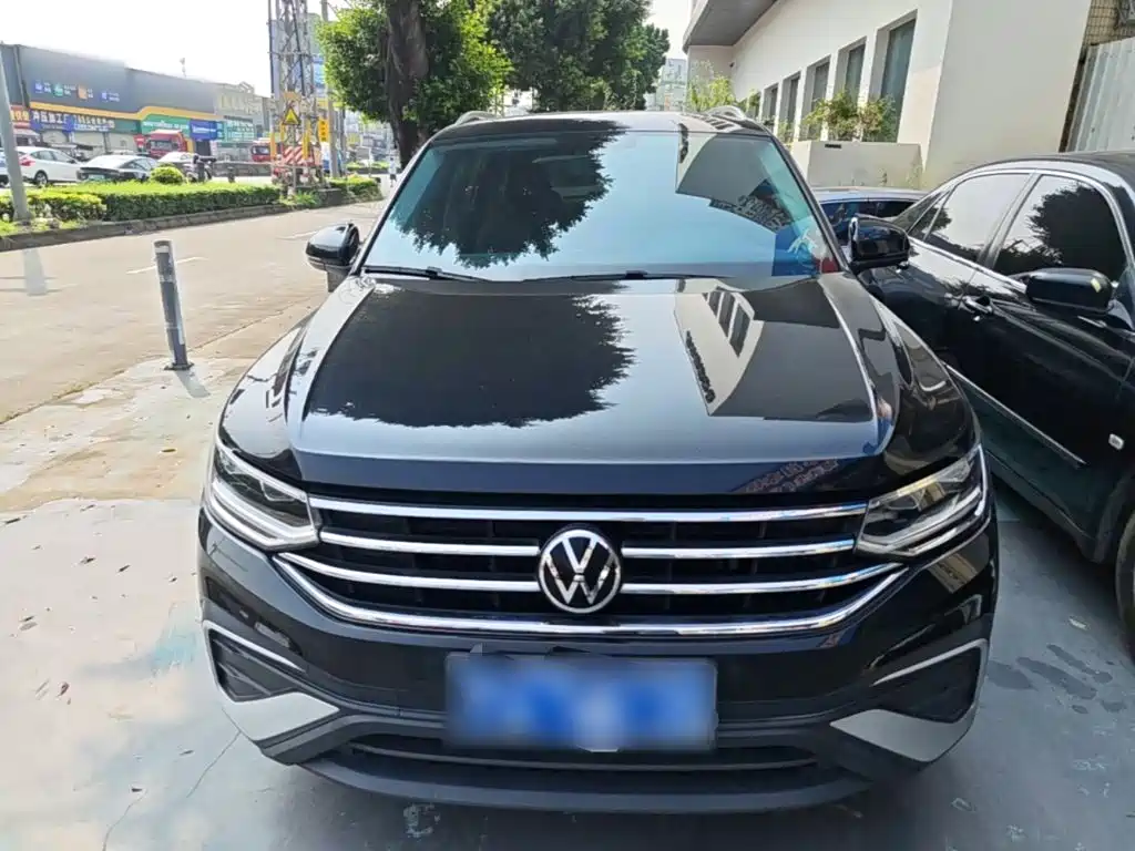 Volkswagen Tiguan L — миниатюра 3