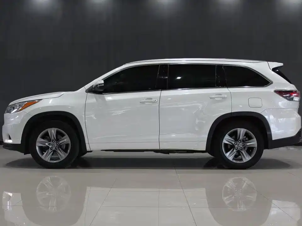 Toyota Highlander — миниатюра 7