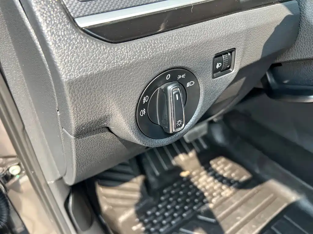 Volkswagen C-Trek — миниатюра 13