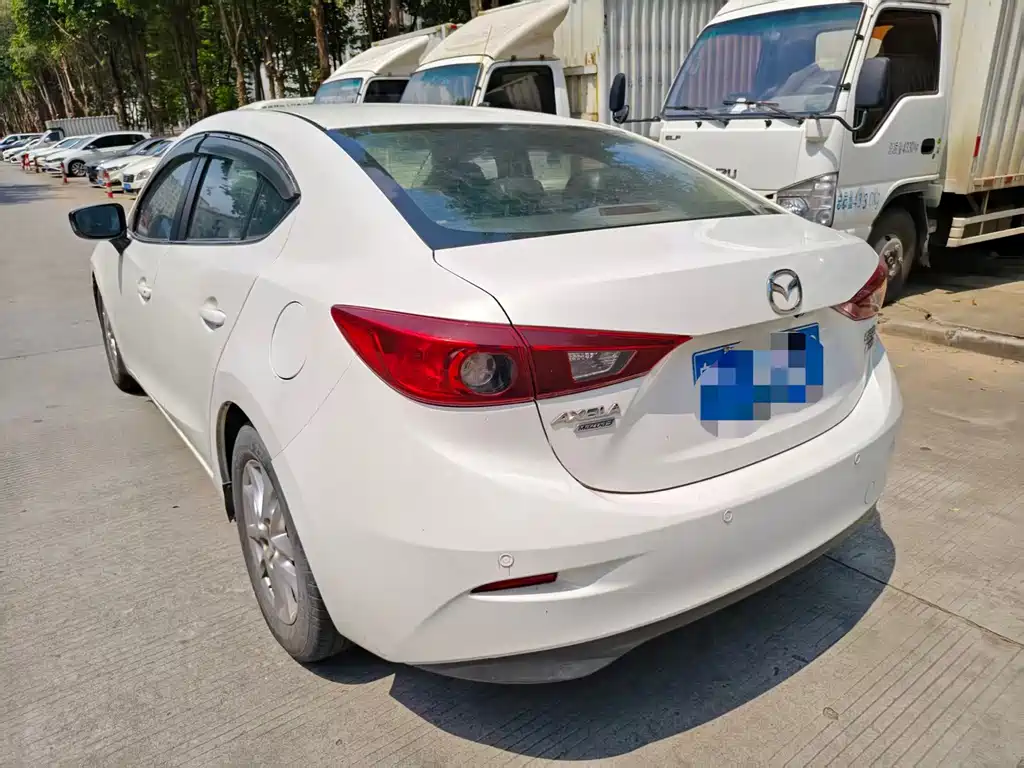 Mazda 3 Axela — миниатюра 8