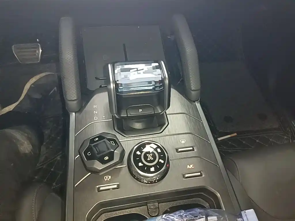 JETOUR Traveller 2023 2.0T