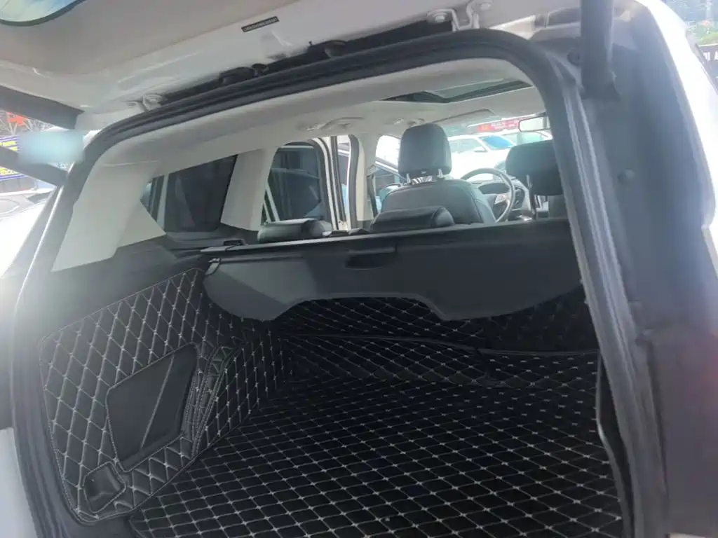 Ford Kuga — миниатюра 19
