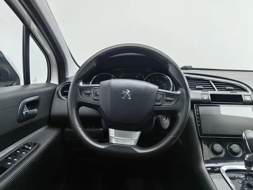 Peugeot 3008 — миниатюра 11