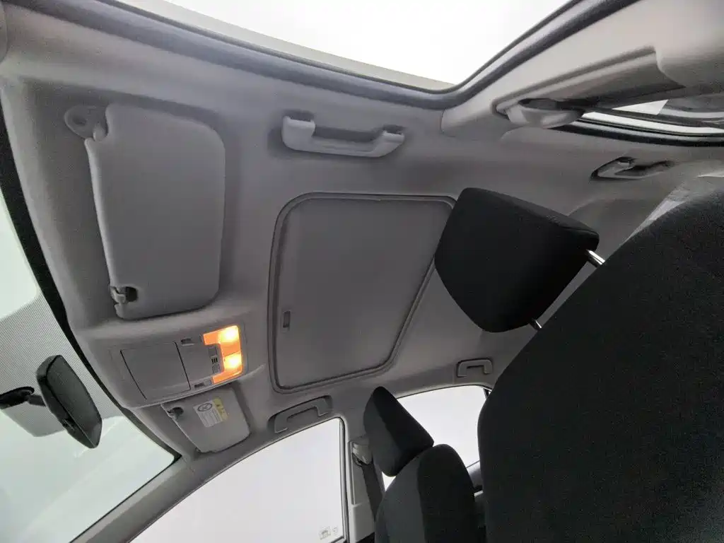 Toyota Corolla — миниатюра 14