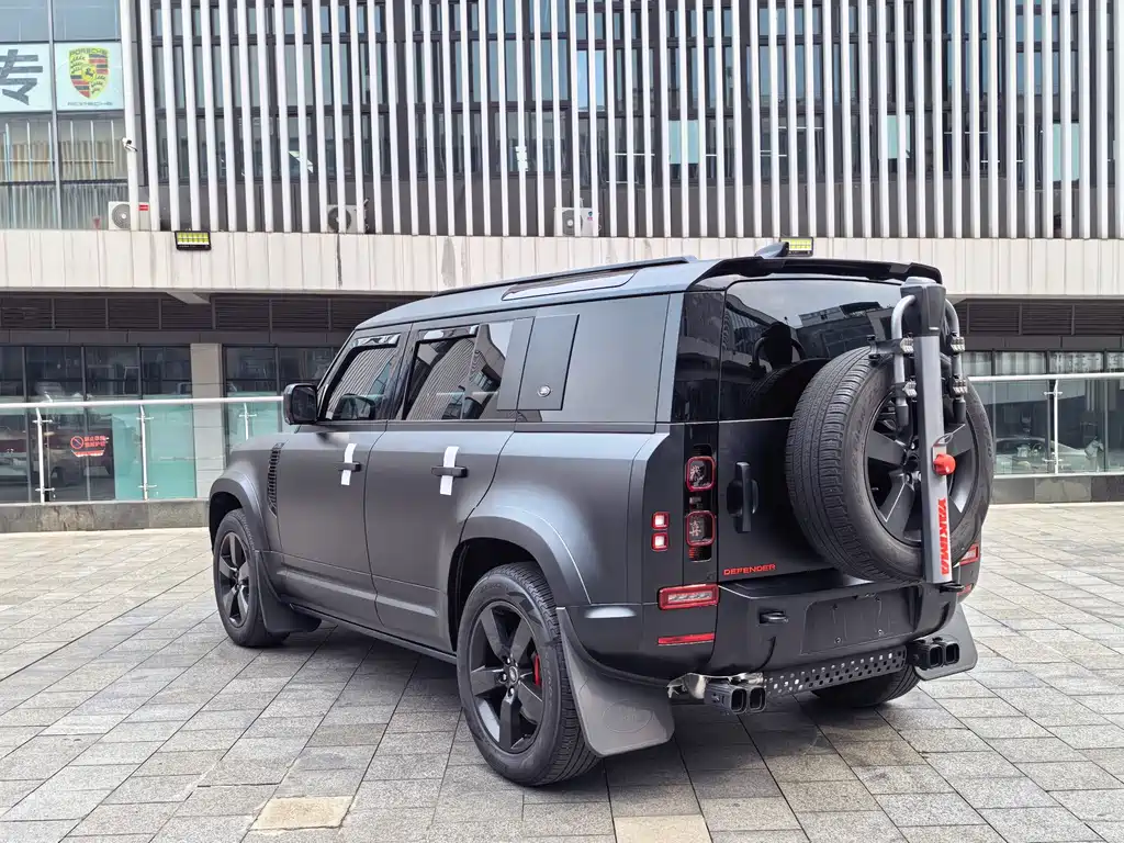 Land Rover Land Rover Defender 2024 110 3.0T P400 X-DYNAMIC HSE