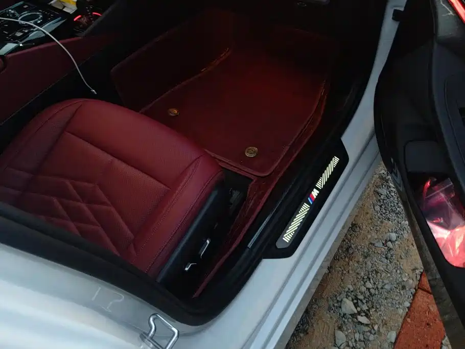 BMW 5 Series — миниатюра 8