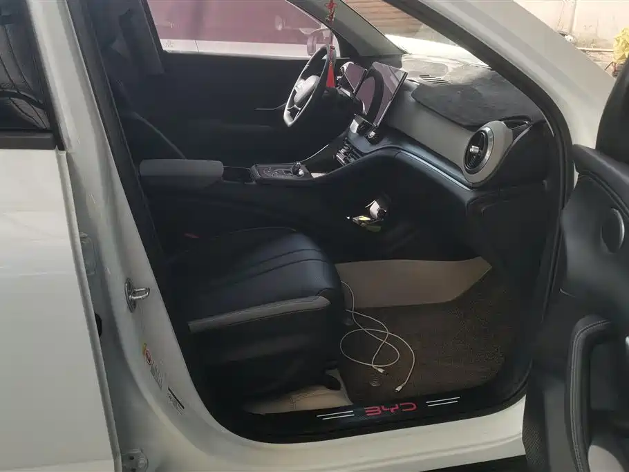 BYD SEA LION 05 DM I