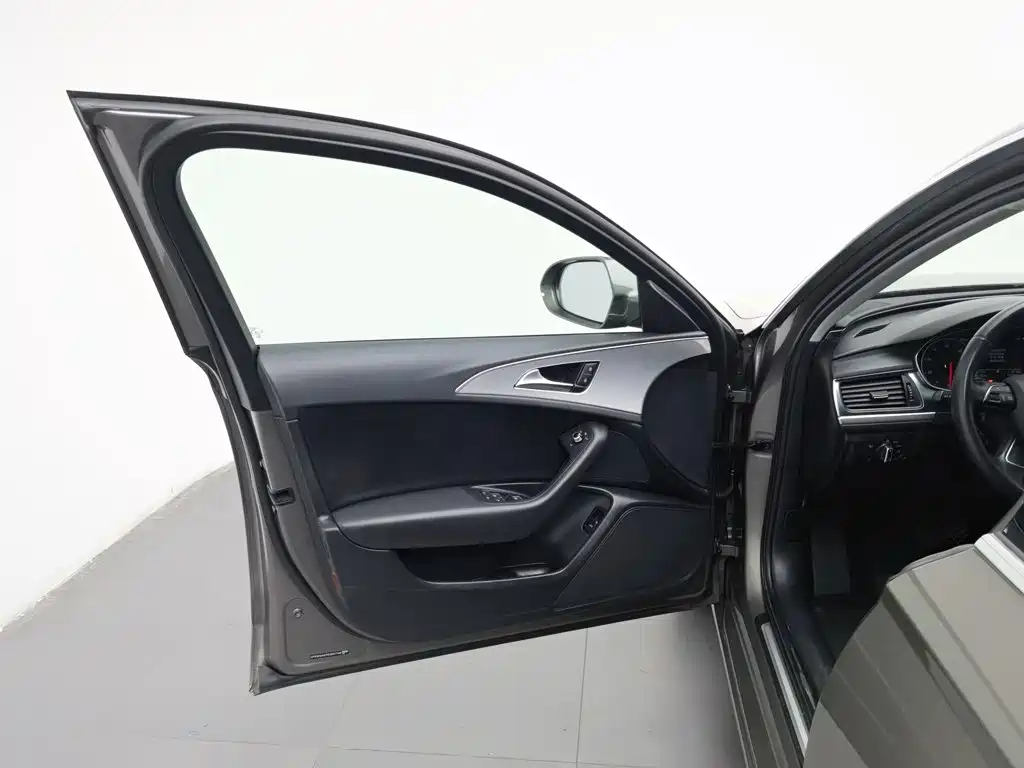 Audi A6L — миниатюра 8