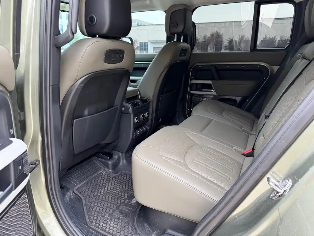 Land Rover Land Rover Defender 2021 110 P400