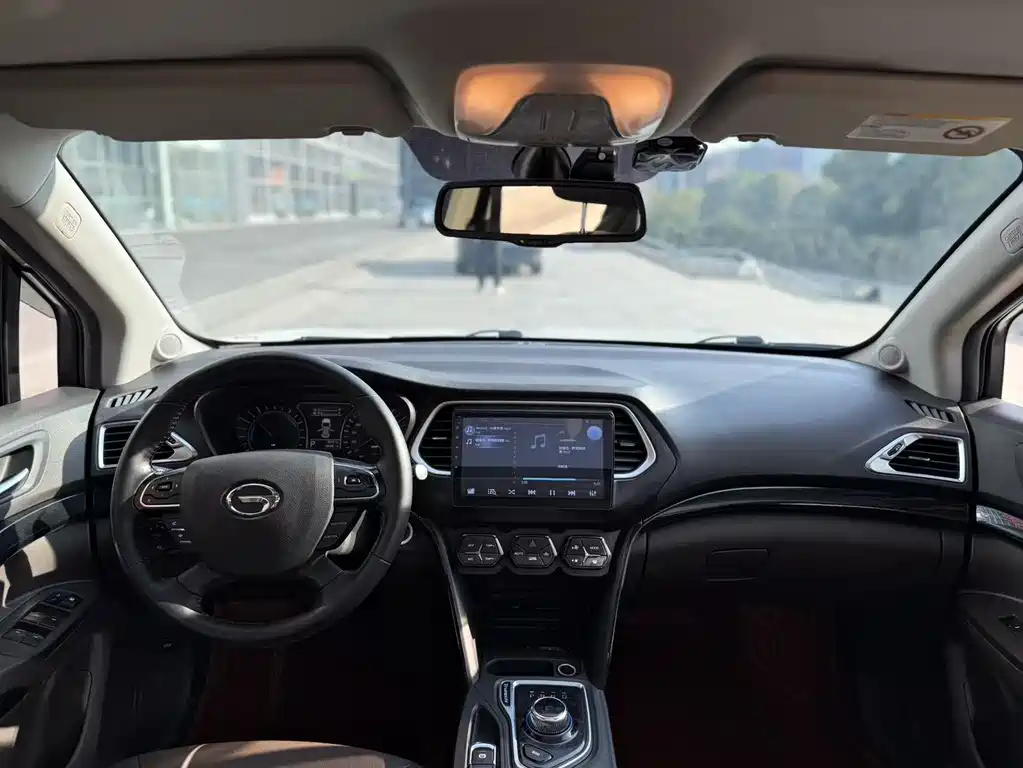 GAC TRUMPCHI GS4 NEW ENERGY