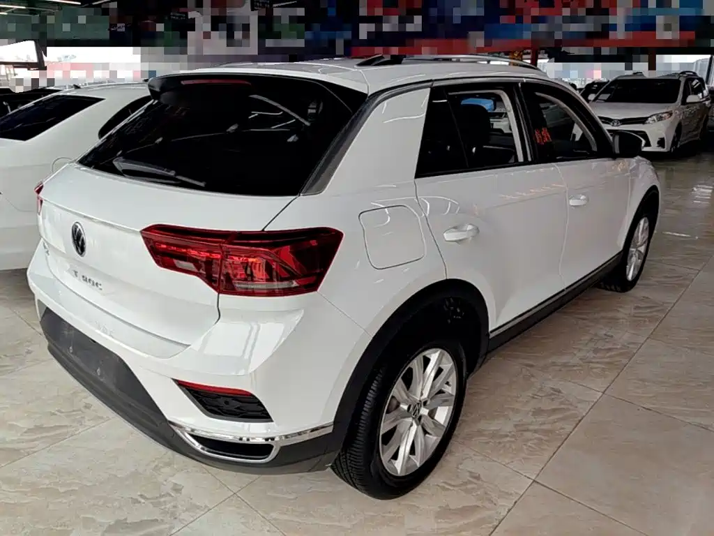 Volkswagen T-Roc — миниатюра 7