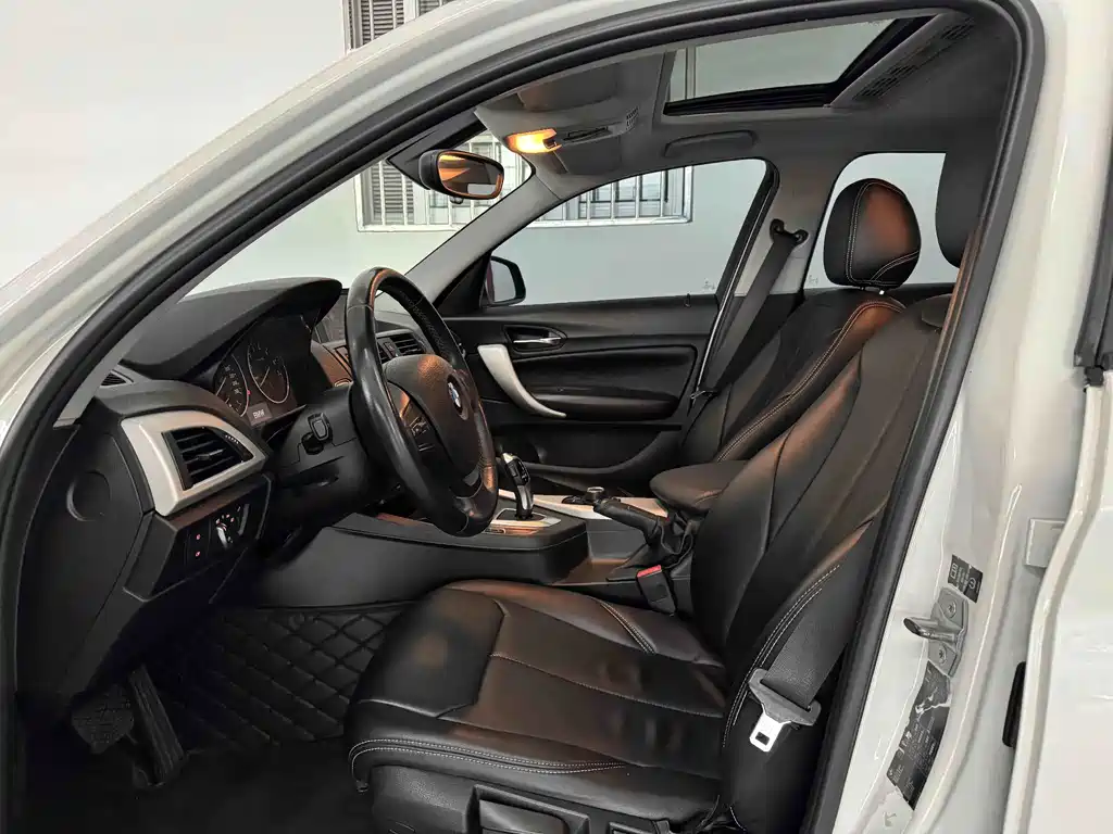 BMW 1 Series (Import) — миниатюра 5