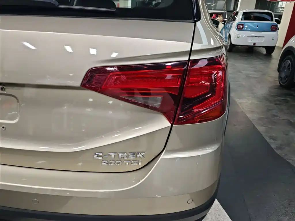 Volkswagen C-Trek 2018 230TSI DSG Comfort