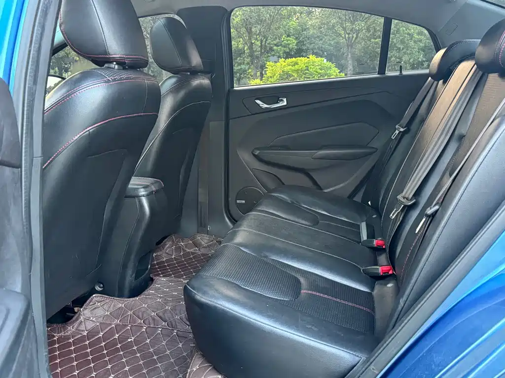 Chery Arrizo 5 — миниатюра 9